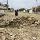 Lomas de piedras. Rocas arrumadas a un costado de las viviendas es lo que se observa en el sitio, donde las labores, a decir de la comunidad, han cesado.