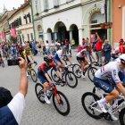 El ciclista ecuatoriano Richard Carapaz se mantuvo en el pelotón principal durante la tercera etapa del Giro de Italia.