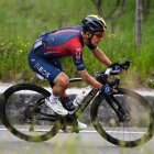 Richard Carapaz mantiene su plan de continuar con posiciones cercanas al Top 10 de la Corsa Rosa.