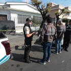 Un ciudadano fue baleado a la entrada de su casa, ubicada en las calles Noguchi y Cañar, en el sur de Guayaquil, el miércoles 11 de mayo pasado.