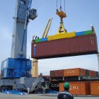 Oferta. El crudo, las frutas, los enlatados, entre la oferta que se exporta.