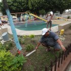 El parque de las manzanas 185 y 192 de Sauces 3, norte de la ciudad, está bien cuidado por la comunidad que se encarga de darle mantenimiento.