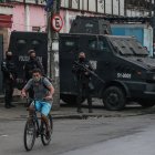 La policía militar en una favela de Rio de Janeiro EFE/ Andre Coelho