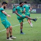 Gonzalo Mastriani (i) y Leonai Souza (d) serán titulares este domingo frente a Cumbayá en el estadio Monumental.