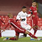 Los brasileños Fabinho y Casemiro, en la eliminatoria de la Liga de Campeones de la temporada pasada.