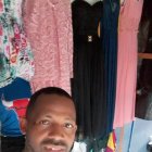 Una foto reciente del artista Éver Martínez.