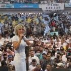 EN EL COLISEO VOLTAIRE PALADINES POLO SE CONCENTRARON SIMPATIZANTES PARA APOYAR A LA REELECCION DE LA ALCADESA CINTHYA VITERI 26 DE MAYO DEL 2022 GUAYAQUIL-ECUADOR