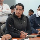 Asambleísta. Ronny Aleaga viajó a Miami en donde se reunió con Xavier Jorda, prófugo por la venta de insumos con sobreprecio.