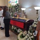 Mayra Montaño acompañó al periodista hasta su última morada.