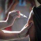 Después de una fuerte incidencia de la enfermedad en los dos primeros meses de este año, se había registrado una acentuada caída en el número de muertes y casos, que, sin embargo, se ha revertido en las últimas semanas.