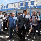 El legislador por UNES, Ronny Aleaga, en una actividad pública.