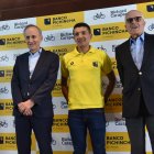 El ciclista ecuatoriano fue recibido por empresarios de uno de sus patrocinadores oficiales donde dio un balance del Giro 2022 y de la proyección para lo que resta del año.