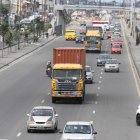 TRAILEROS QUE COGESTIONAN LA AVENIDA PERIMENTRAL 11 DE MAYO DEL 2022 GUAYAQUIL-ECUADOR