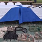 Evidencias. La Policía presentó las evidencias decomisadas en el operativo.