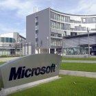 Vista del logo de Microsoft, en una fotografía de archivo