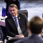 El presidente de Brasil, Jair Bolsonaro, asiste a la primera sesión plenaria de la Cumbre de las Américas 2022 en Los Ángeles