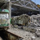 Imagen de los daños ocasionados por un ataque ruso contra la estación de tren de Járkov, Ucrania, el pasado viernes, 10 de junio
