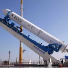 Referencial. Con el cohete ya en la plataforma de lanzamiento, los técnicos del Instituto de Investigación Aeroespacial de Corea (KARI) detectaron este miércoles el funcionamiento incorrecto del componente.