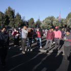 Resguardado el Mercado Mayorista por policías ante las protestas.
