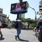 PANTALLA  GIGANTE QUE DIFUNDEN EL ROSTRO DE LOS DELINCUENTES DETENIDOS ESTO SE ENCUENTRAN EN ALGUNOS PUNTOS 16 DE JUNIO DEL 2022  GUAYAQUIL-ECUADOR