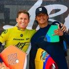 Jericco Rosero junto al histórico Dave Hubbard, luego de su competencia en Chile