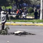 Obstáculos. Manifestantes obstaculizaron la avenida Patria, al pie de la Fiscalía.