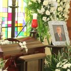 El velatorio se cumple en el camposanto Parque de la Paz. Este jueves 23 de junio se lo velará en el auditorio de Diario EXPRESO.