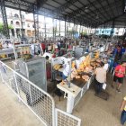 Escenario. Desde el miércoles, los mercados de Guayaquil ya atienden.