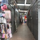 Realidad. Algunos módulos de la Bahía permanecen cerrados. Sus dueños lo hacen por temor al vandalismo.