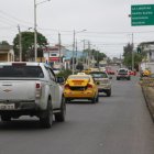 1. Fluidez. Con la nueva carpeta asfáltica, los conductores transitan con mayor rapidez, por lo que habitantes del sector piden se respeten las señales de  tránsito.