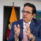 El ministro de Energía y Minas de Ecuador, Xavier Vera, habla durante una entrevista con Efe , en Quito (Ecuador), este 4 de junio de 2022.