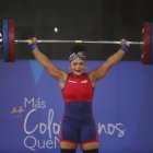 La ecuatoriana Neisi Patricia Dajomes Barrera fue registrada este domingo, durante la prueba de arranque, en la categoría de hasta 81 kg, del levantamiento de pesas de los XIX Juegos Bolivarianos, en Valledupar (Colombia). Dajomes ganó las medallas de oro de esta prueba y la de envión.