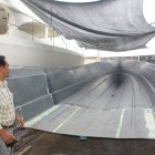 Hecho. En los talleres de la Península, son varias las embarcaciones que han empezado ya a reconstruirse.