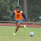 Jefferson Montero espera marcar diferencias con 9 de Octubre esta temporada.