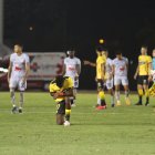 La última derrota ante Delfín dejó preocupación en las filas amarillas.