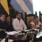 Sesión del Concejo Municipal de Guayaquil que se realizó la tarde de este 13 de julio. En la gráfica aparece Josué Sánchez, vicealcalde que presidió la reunión ante la ausencia de Viteri.
