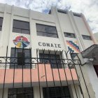 En la sede de la CONAIE se reúne la mesa de subsidio de combustibles en el segundo día de trabajo.