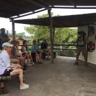 Referencia. Los viajeros tendrán que presentar uno de los requisitos en su arribo al país.