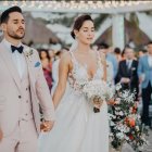 Carmen Villalobos y Sebastián Caicedo durante su boda.