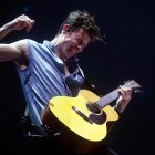 El cantante canadiense Shawn Mendes, durante una presentación en Barcelona (España).