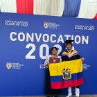 En la última semana de julio de 2022, el otavaleño Felipe Males se graduó en  una maestría de la Universidad de Nanyang, de Singapur.