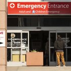 Vista de la entrada de emergencias de un hospital en Los Ángeles, California (EE.UU.), en una fotografía de archivo. EFE/Etienne Laurent