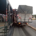 Daños. El hecho ocurrió aproximadamente a las 06:15 de este viernes 12 de agosto.