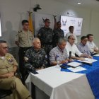 En el comando de la zona 8 se dio. Una rueda de prensa por el caso bomba en el Cristo del. Consuelo