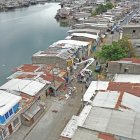 Inicialmente, el Ministerio del Interior informó que el atentado habría estado dirigido para alias "cucaracha" y alias "junior".