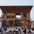 La Comuna. Es una casa, pero también lugar de trabajo. Su emplazamiento se ubica en Huaquillas (El Oro).