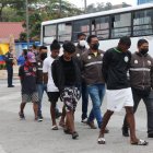 Los detenidos fueron puestos a órdenes de las autoridades. Se les encontró varias evidencias.