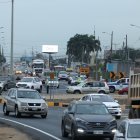 Los conductores aseguran que el tráfico empeoró: de 15 minutos diarios de espera a casi 40 para salir a la vía principal.