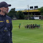 Fabián Bustos realiza su primer entrenamiento con Barcelona.