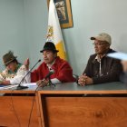 Dirigente indígenas en rueda de prensa este martes en la Conferencia Episcopal Ecuatoriana en Quito.
